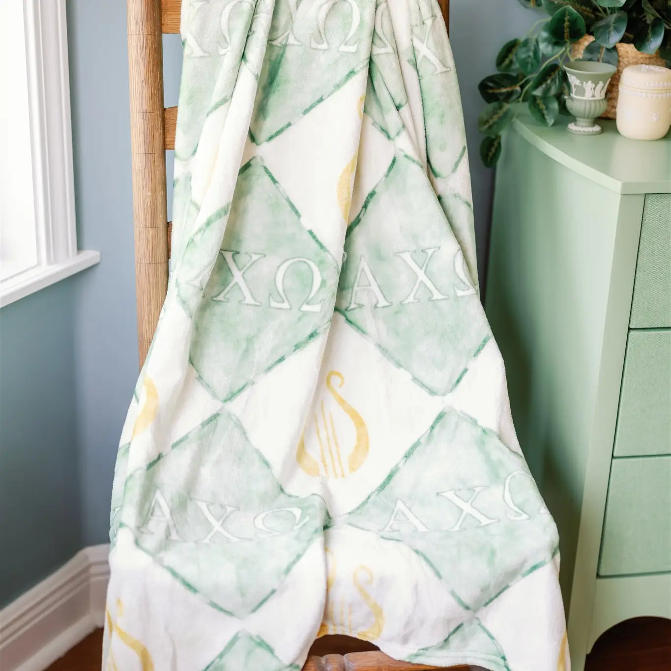 Alpha Chi Omega Flannel Fleece Blanket